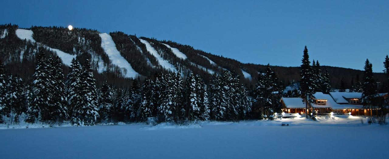 Le Ti Moose Villa La Malbaie Eksteriør bilde